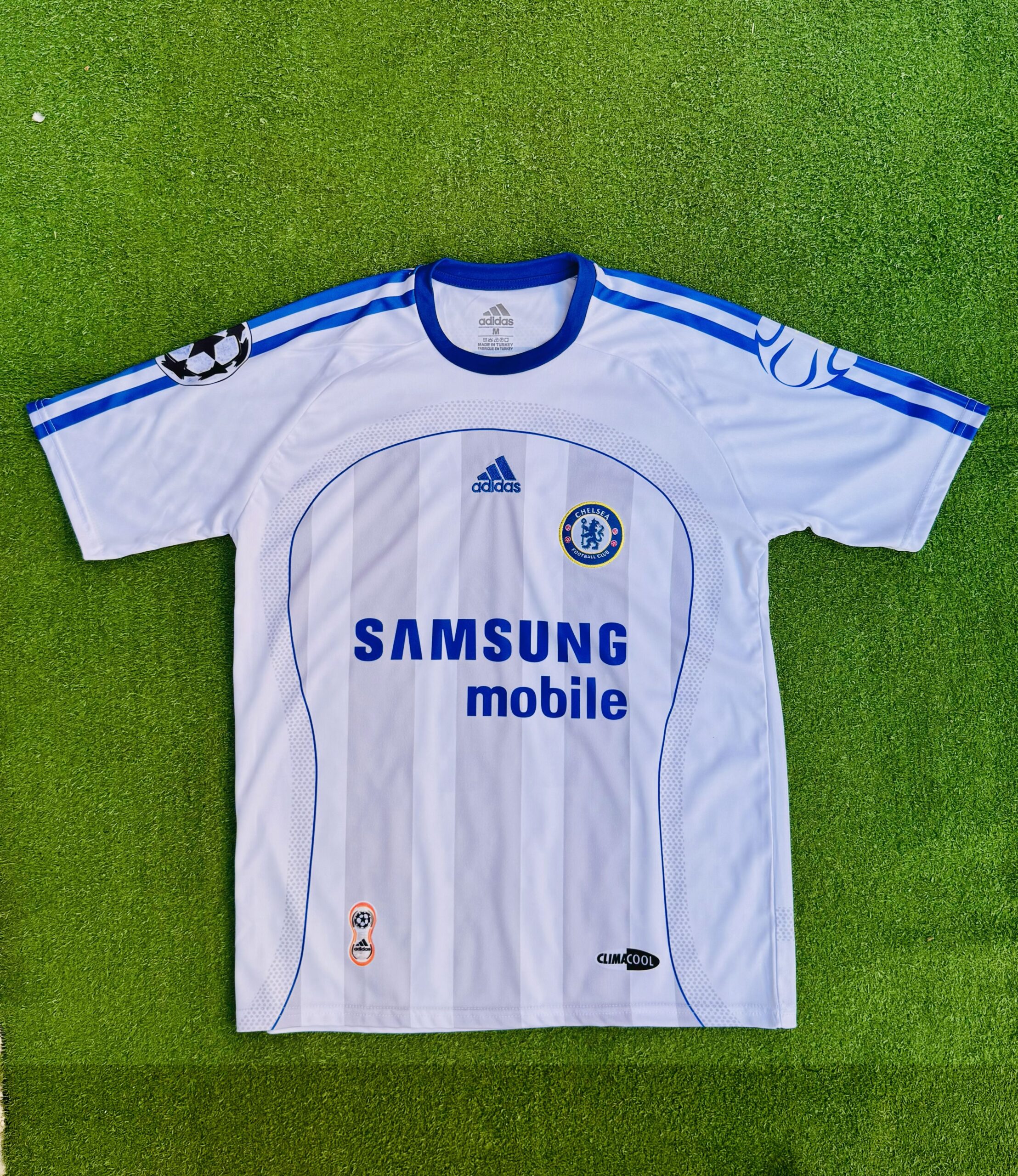 IMG_E4296 DROGBA CHELSEA NOSTALJİ FORMA 11 NUMARA BEYAZ - Görsel 1