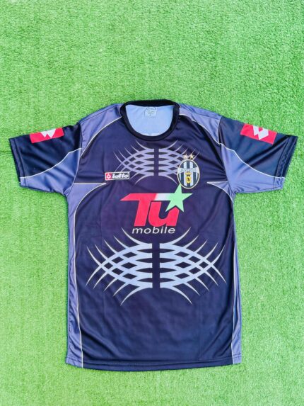 BUFFON JUVENTUS FORMASI 1 NUMARA